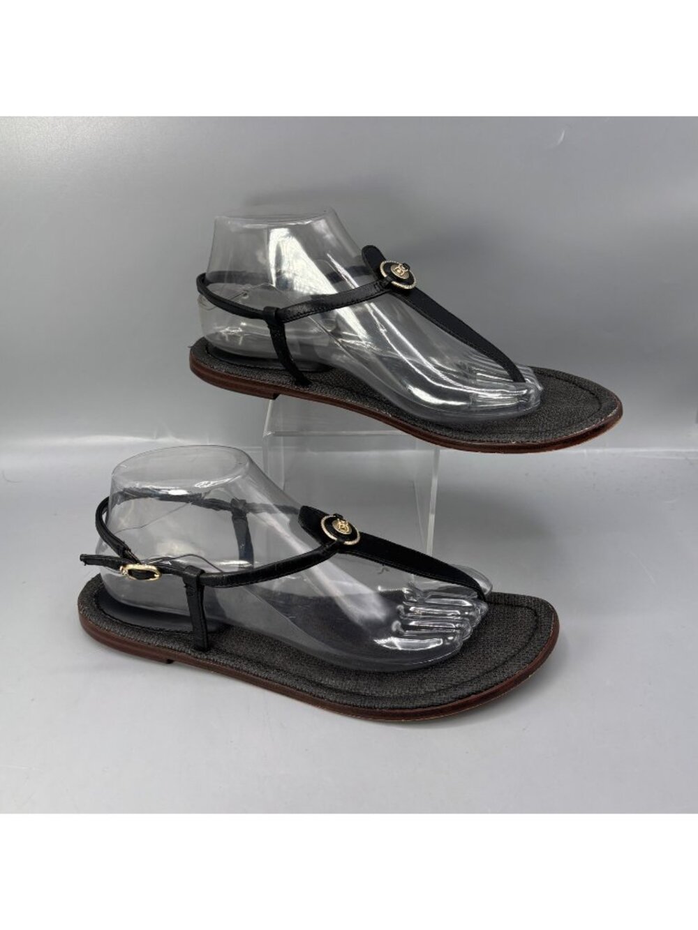 Sam Edelman Gigi Signet Thong Sandals Womens 9.5 Black Leather Flat Heel Buckle